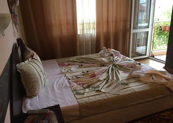 招待所 Violeta 7 4*